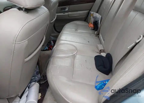 2007 Mercury Grand Marquis Ls from USA, damaged, VIN 2MEFM75W07X600127